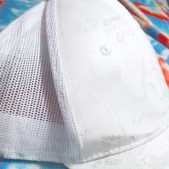 Hat - Picture 4 of 6